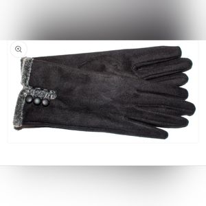NWT Gloves International Faux Fur Gloves